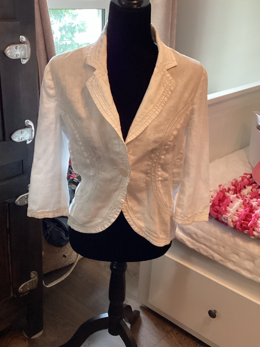 le chateau Cream Linen Single-Button Women's Blazer